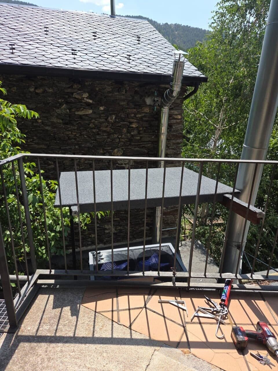 Balcony where the installation will go